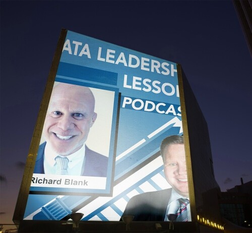 DATA-LEADERSHIP-LESSONS-PODCAST-ENTREPRENEUR-GUEST-RICHARD-BLANK-COSTA-RICAS-CALL-CENTER6bda426fb77da516.jpg
