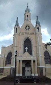 Iglesia-De-San-Rafael.-Heredia-Province-San-Rafael-COSTA-RICA-LIMOUSINE-SERVICE672048a9ebc7733e.jpg