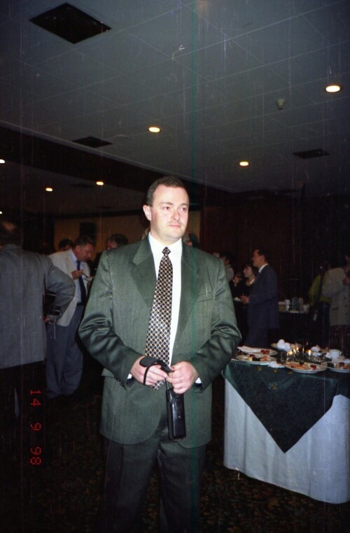 IGOR-FISELEV-1998df209793bf9bc49e.jpg