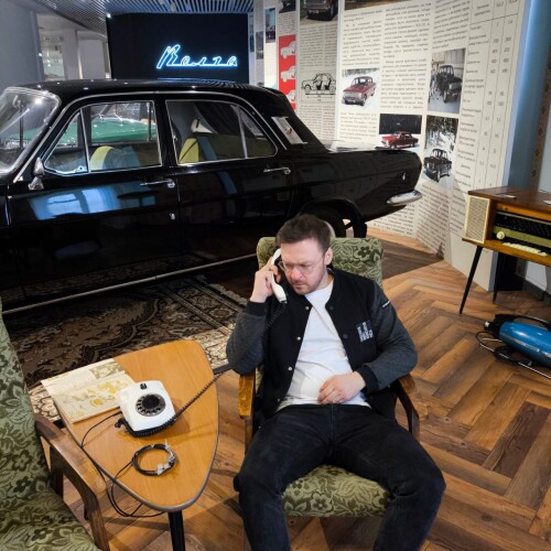 OLEG-FISELEV-1d8b72cd2a116e1e3.jpg