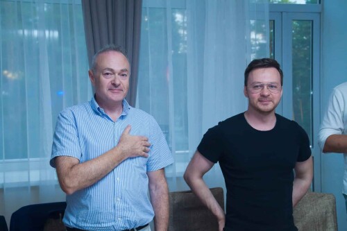 o_igor_255d6d341bb2a02ac.jpg