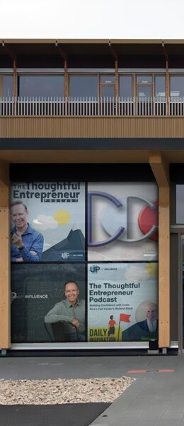The-thoughful-entrepreneur-podcast-B2B-guest-Richard-Blank-Costa-Ricas-Call-Center4c9dd1b1abbcf94b.jpg